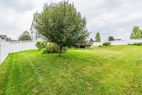 2115 Colchester Ave, Hoffman Estates, IL 60192 photo 45