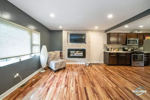 1706 E 73rd St, Chicago, IL 60649 photo 5