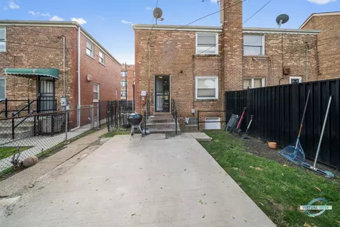 1706 E 73rd St, Chicago, IL 60649 photo 20
