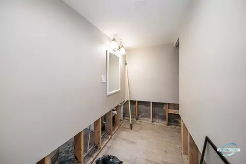 1706 E 73rd St, Chicago, IL 60649 photo 17