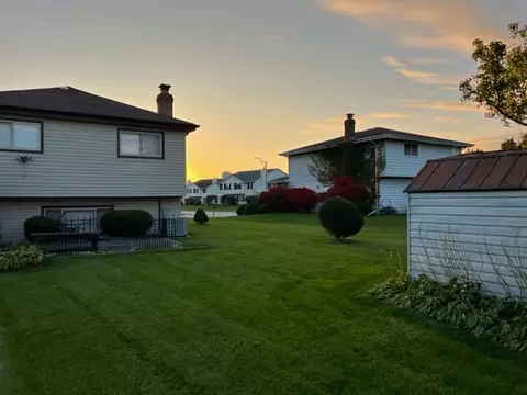 30 Red Barn Rd, Matteson, IL 60443 photo 31