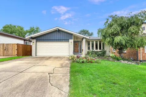 14424 Highland Ave, Orland Park, IL 60462