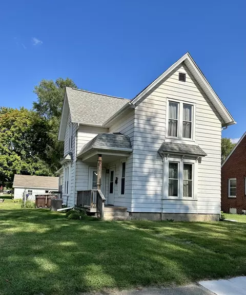 301 5th Ave, Rock Falls, IL 61071