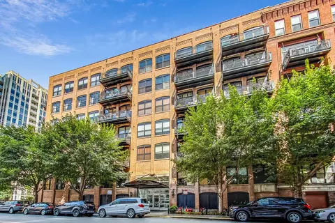 520 W Huron St #515, Chicago, IL 60610