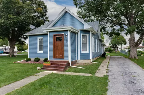 516 N Maple Ave, Minier, IL 61759