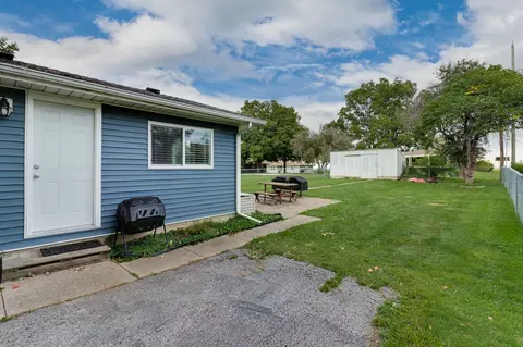 516 N Maple Ave, Minier, IL 61759 photo 32