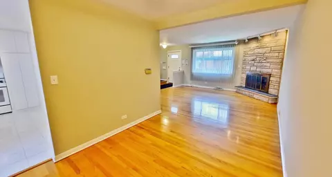 526 Glendale Rd, Glenview, IL 60025 photo 10