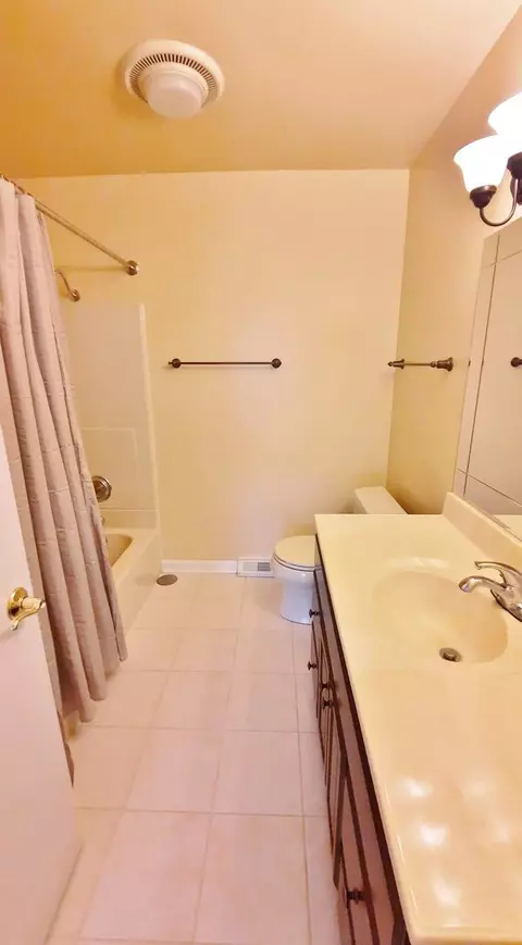 526 Glendale Rd, Glenview, IL 60025 photo 22