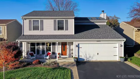 1101 Evergreen Dr, Carol Stream, IL 60188