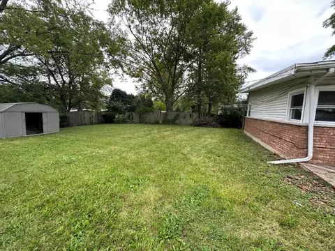 445 Tomahawk St, Park Forest, IL 60466 photo 2