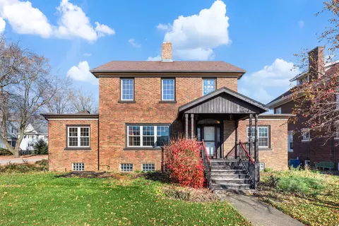 309 Mosier St, Grant Park, IL 60940