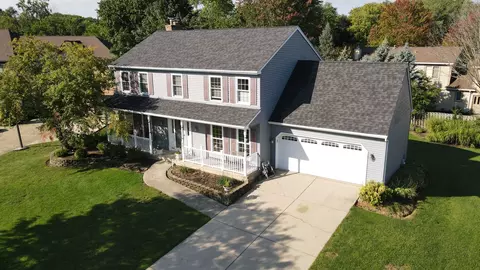 860 Ryan Ct, Batavia, IL 60510