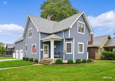 403 E Van Buren St, Ottawa, IL 61350