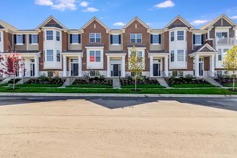 9277 Harlowe Ln, Orland Park, IL 60462