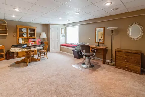 965 Como Cir, Hampshire, IL 60140 photo 13