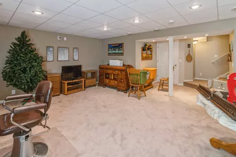 965 Como Cir, Hampshire, IL 60140 photo 12