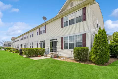 965 Como Cir, Hampshire, IL 60140 photo 15