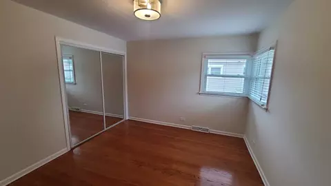 2025 Webster Ln, Des Plaines, IL 60018 photo 13