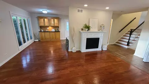 2025 Webster Ln, Des Plaines, IL 60018 photo 3