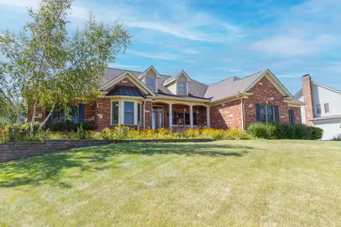 285 Valley Way, Burlington, IL 60109