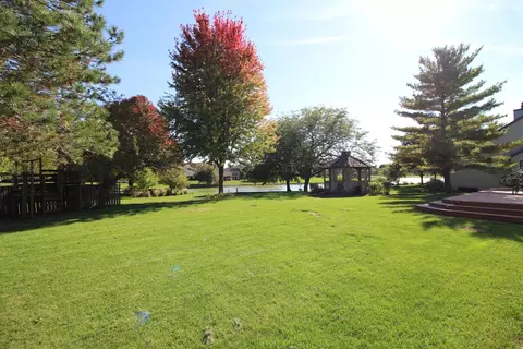5 Gulf Pointe Ct, Bloomington, IL 61704 photo 42