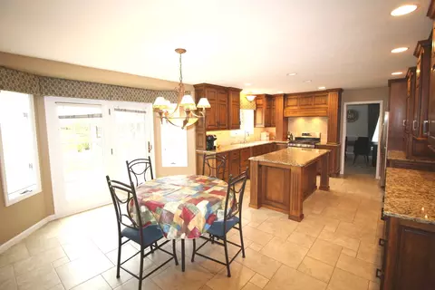 5 Gulf Pointe Ct, Bloomington, IL 61704 photo 14