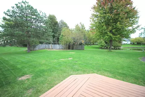 5 Gulf Pointe Ct, Bloomington, IL 61704 photo 7
