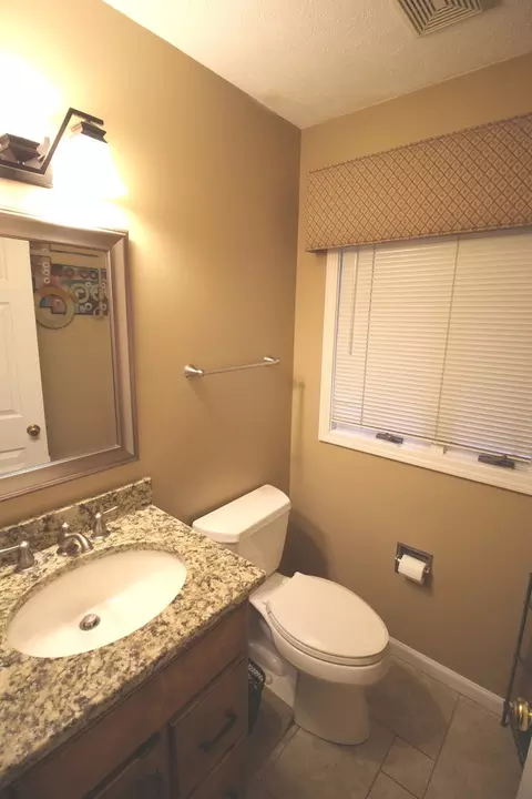 5 Gulf Pointe Ct, Bloomington, IL 61704 photo 18