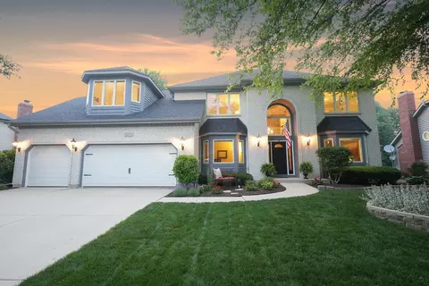 1211 Boswell Ln, Naperville, IL 60564
