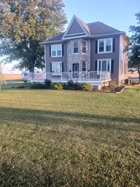 1532 N 2250 Rd, Ottawa, IL 61350