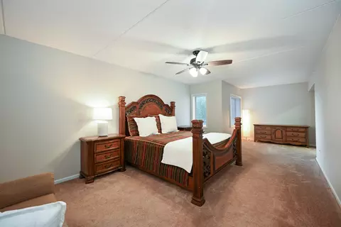 405 Front St #201, Wheaton, IL 60187 photo 13