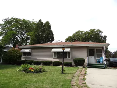 911 Donnie Ct, Joliet, IL 60435