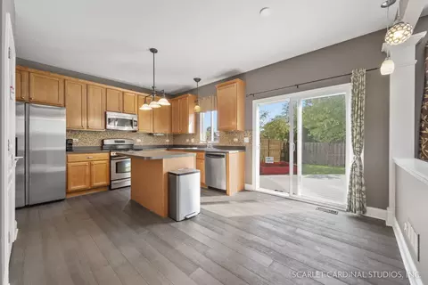 25003 Wright Ln, Plainfield, IL 60585 photo 4