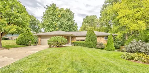 4208 Tallwood Ave, Rockford, IL 61114