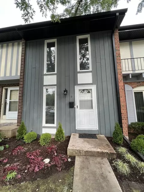 9 Montrose Park Pl, Elgin, IL 60123