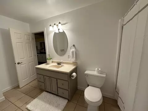 511 N Center St, Gridley, IL 61744 photo 8