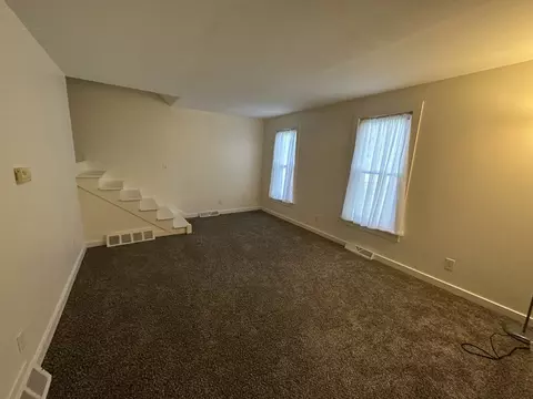 511 N Center St, Gridley, IL 61744 photo 5