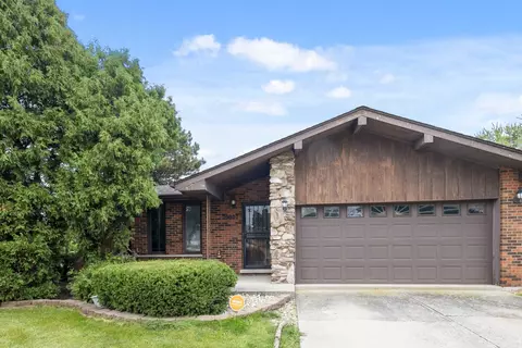 20007 Terrace Ave, Lynwood, IL 60411