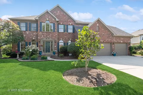 3207 Tall Grass Dr, Naperville, IL 60564