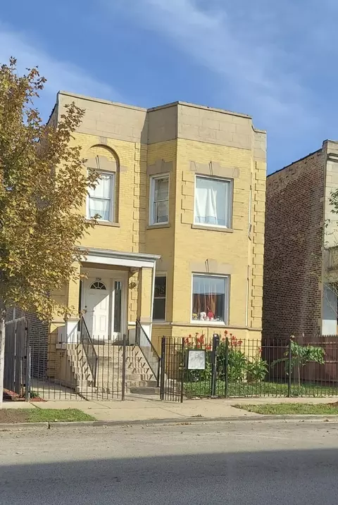 3250 W Polk St, Chicago, IL 60624