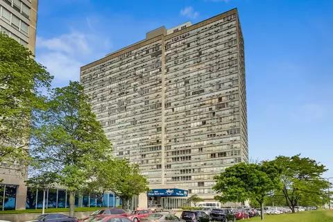 4800 S Chicago Beach Dr #805S, Chicago, IL 60615