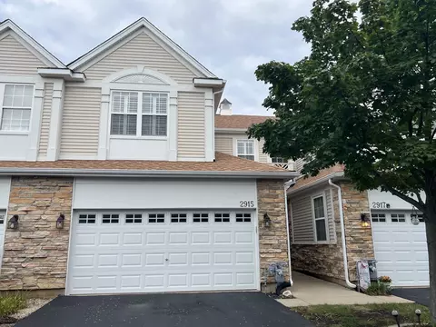 2915 Talaga Dr, Algonquin, IL 60102