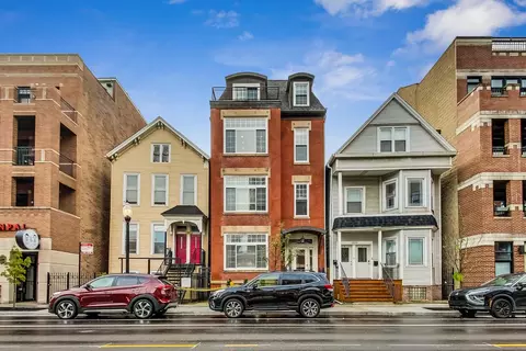 1437 W Belmont Ave #3, Chicago, IL 60657