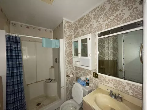 645 E Young Ave, Hoopeston, IL 60942 photo 18