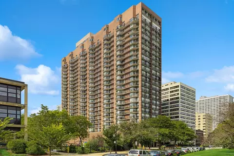 4170 N Marine Dr #20A, Chicago, IL 60613