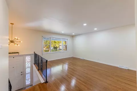 16626 Paulina St, Markham, IL 60428 photo 5