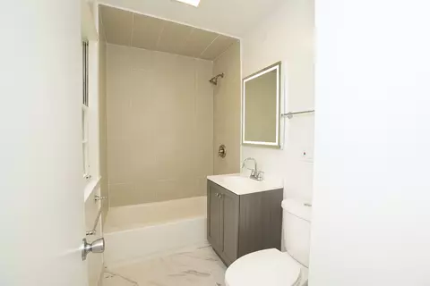 1514 N Hillside Ave, Berkeley, IL 60163 photo 8