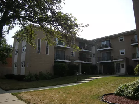 3847 W 47th St #3F, Chicago, IL 60632