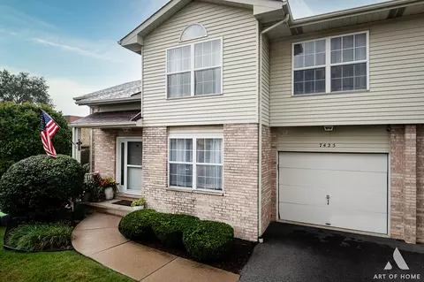 7425 Linden Dr #54, Justice, IL 60458