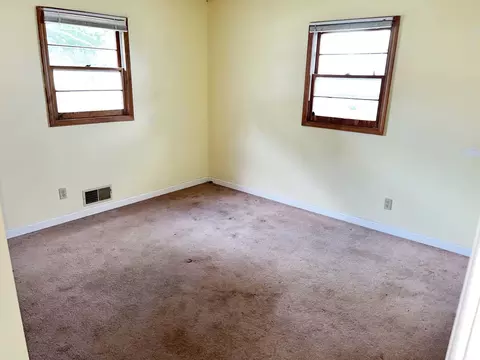 202 E North St, Colfax, IL 61728 photo 27
